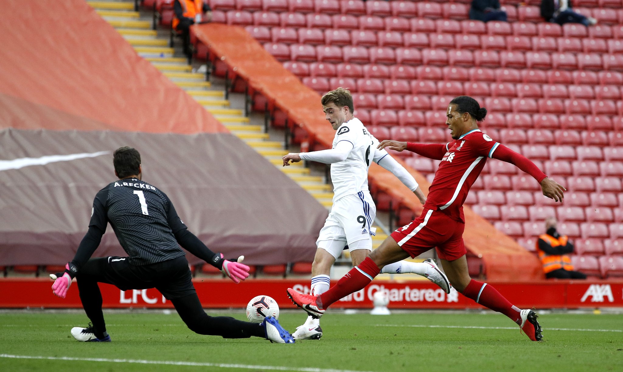 时刻完成致 时刻完成致